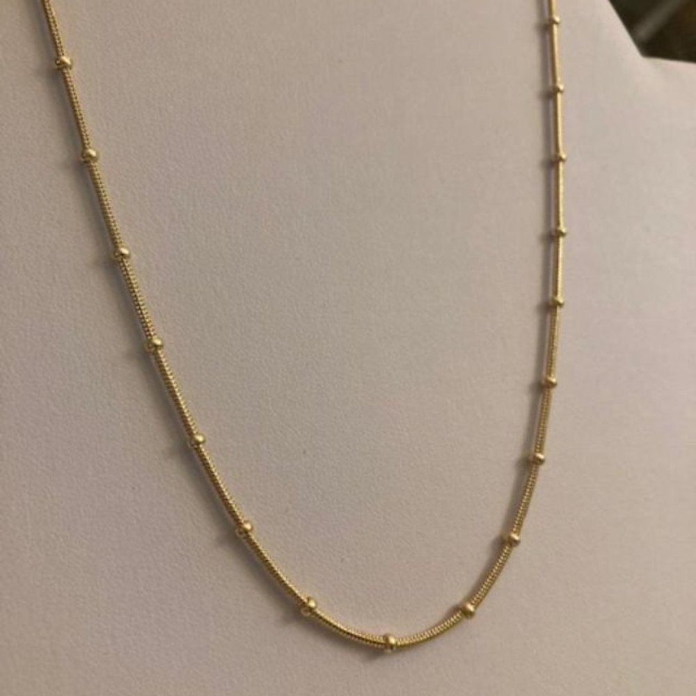 4/$12~Vintage Bead Station Chain